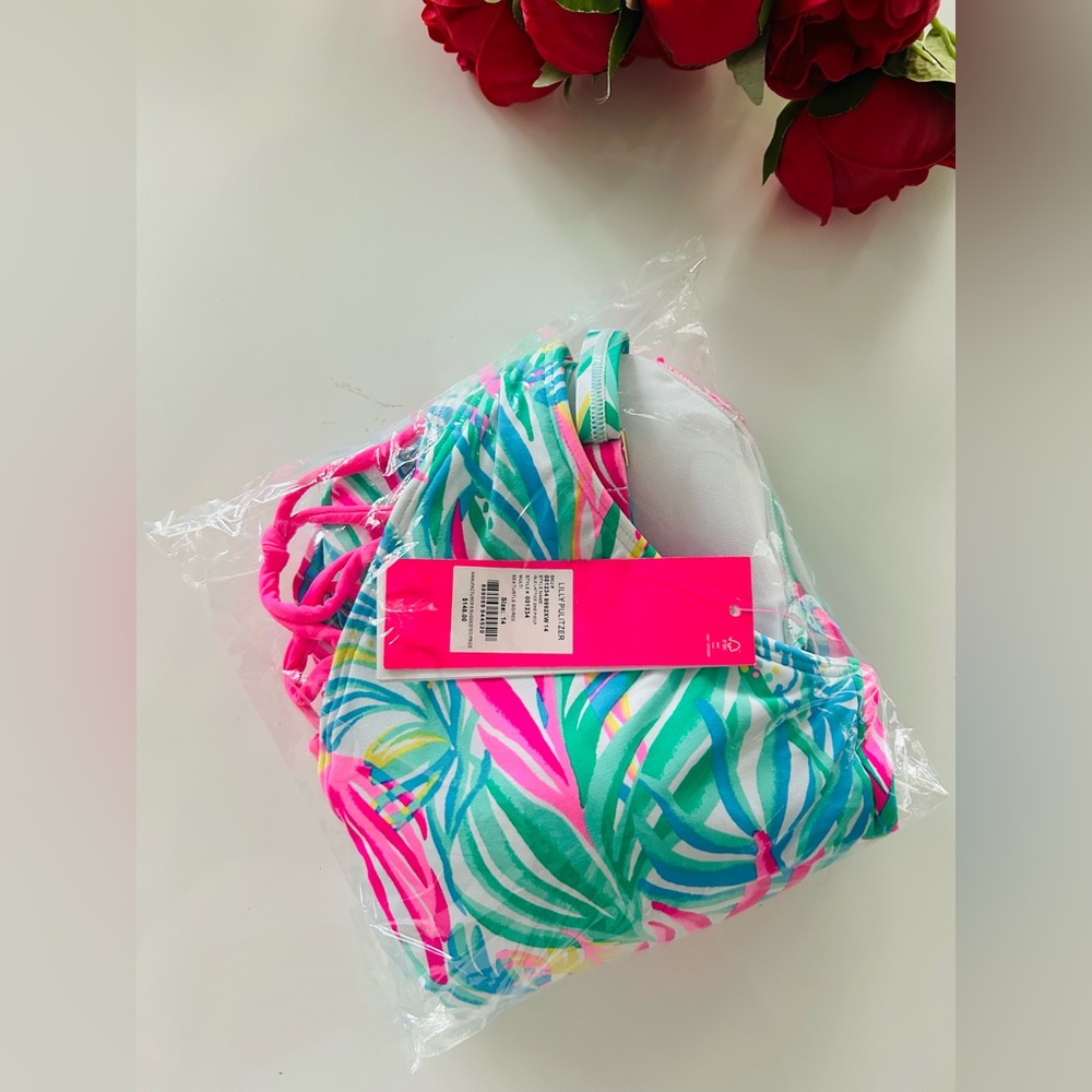 Lilly Pulitzer Isle Lattice One-Piece Swimsuit - Picture 14 of 16